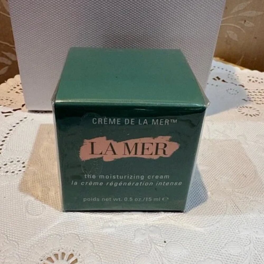 🆕 La Mer Creme de la Mer Moisturizing Cream  in sealed box .5 oz/15 ml
